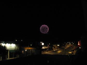 Cottonwood's hotel view of fireworks az 2010